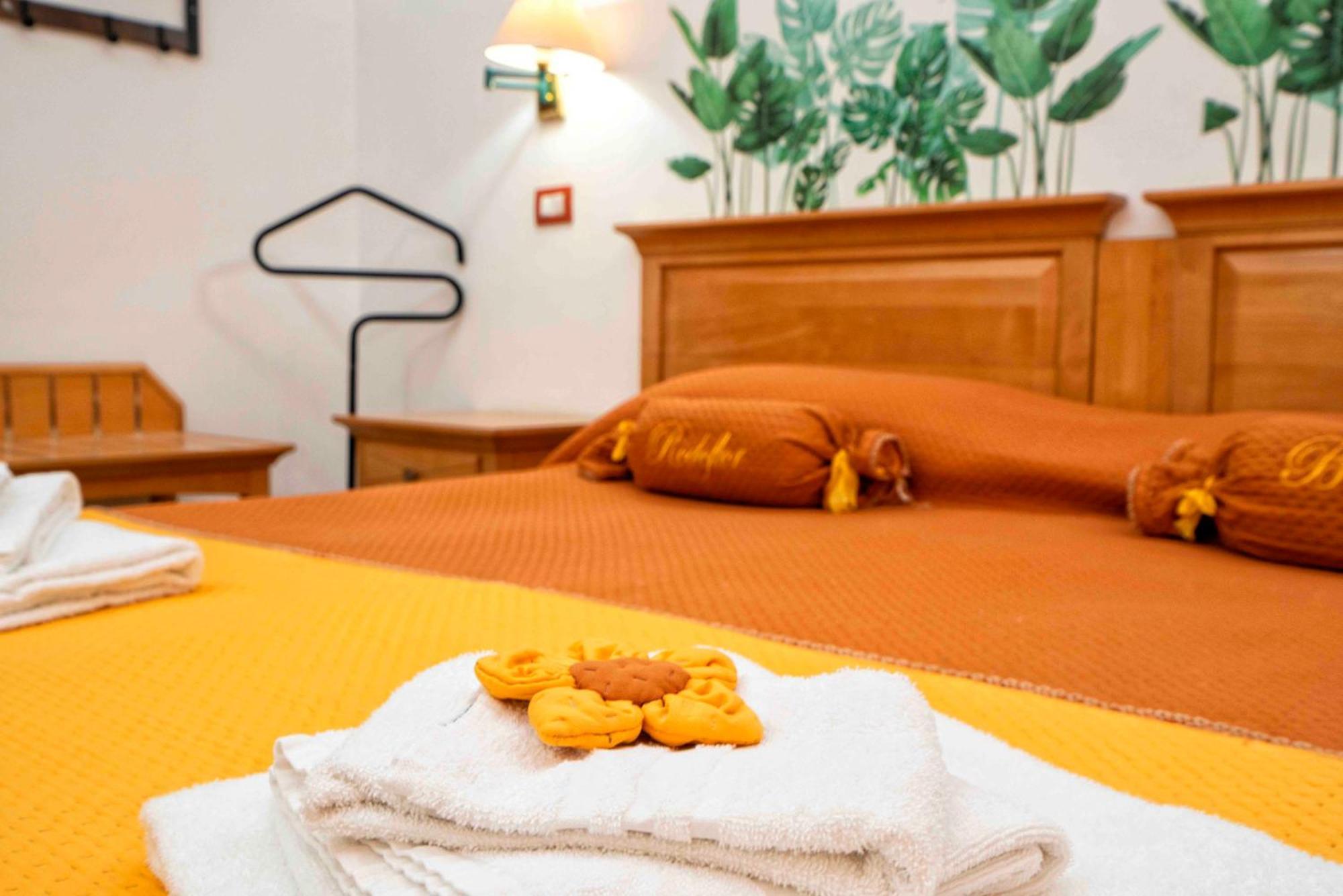 Rodoflor Rooms Кастелламмаре-ди-Стабия Экстерьер фото