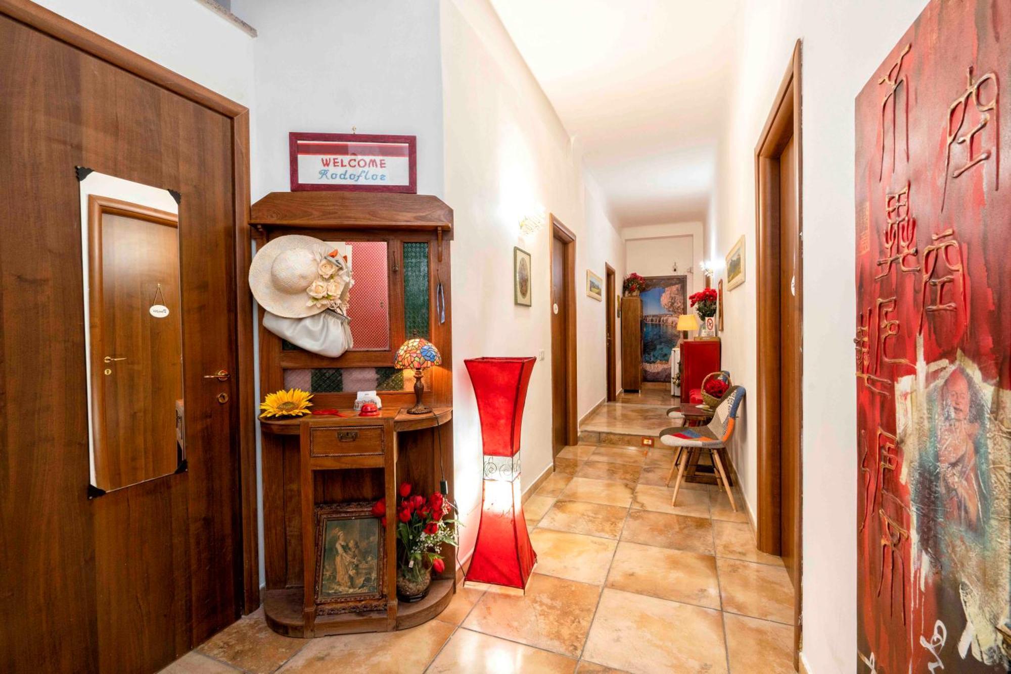 Rodoflor Rooms Кастелламмаре-ди-Стабия Экстерьер фото