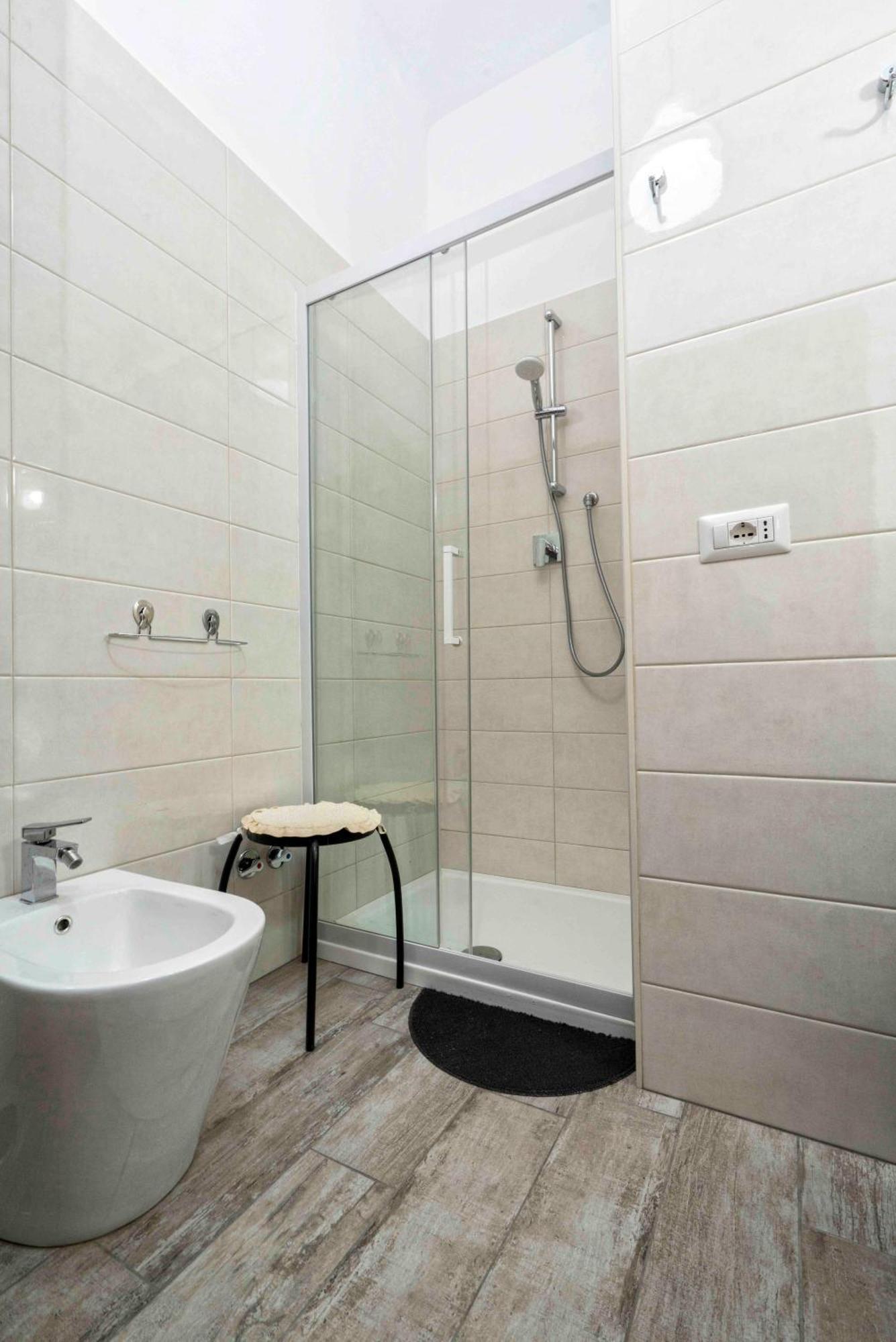 Rodoflor Rooms Кастелламмаре-ди-Стабия Экстерьер фото